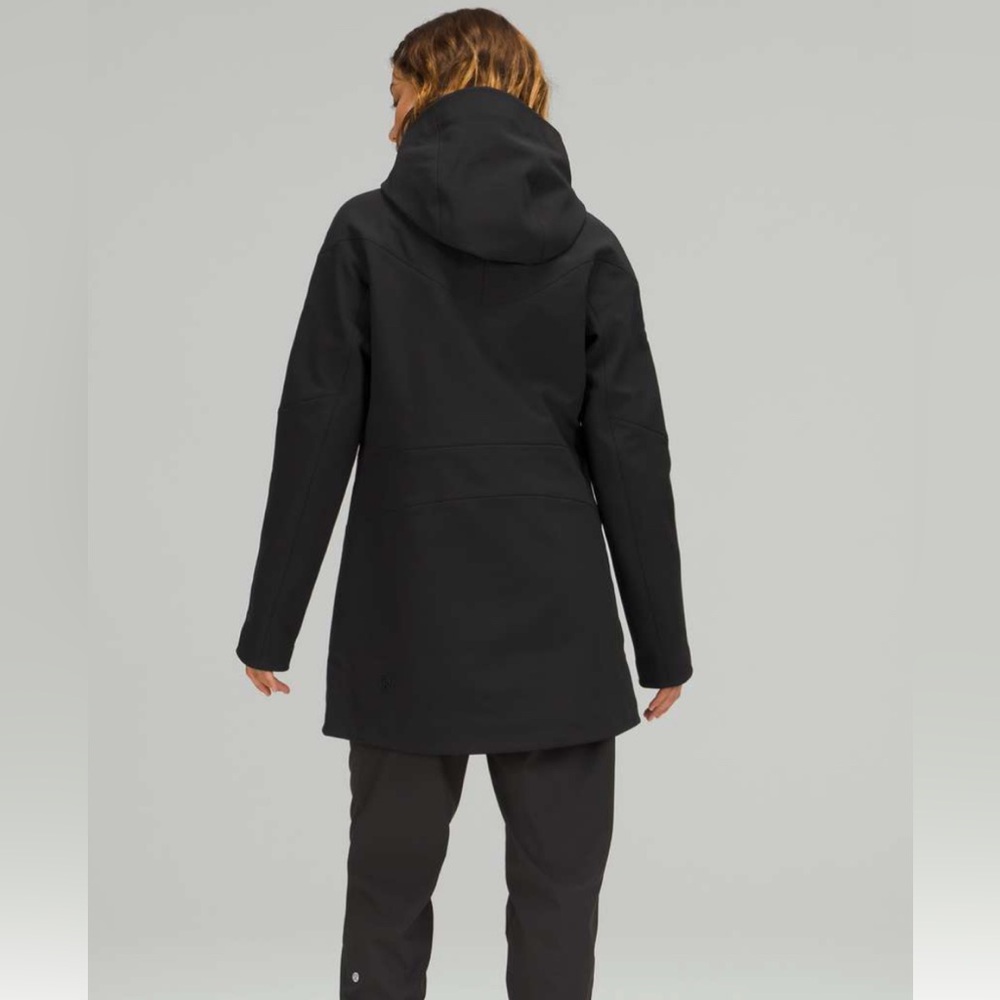 NWT Lululemon RepelShell Rain Jacket